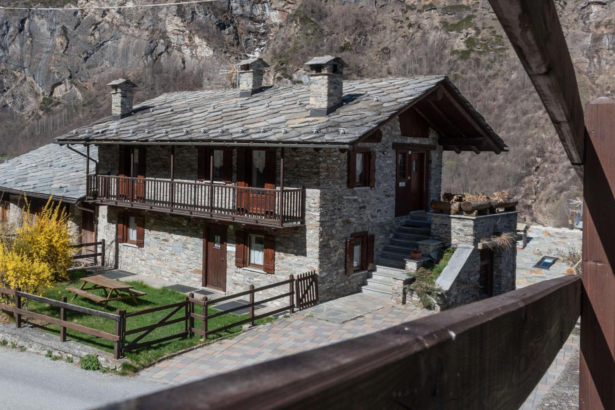 Case Gran Paradiso Rhemes Saint Georges ภายนอก รูปภาพ